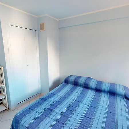 Apartmán 2p Avec Terrasse Calme En Plein Centre De Menton, Proche Et Commerces - Fr-1-196-348 Menton